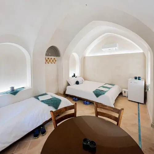 تصویر 1 - هتل سنتی سرای طاقچشمه (اتاق نگار)  در  آران و بیدگل