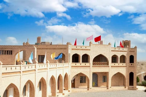 تصویر 4 - اقامتگاه بوم‌گردی اکوکمپ متین آباد در بادرود