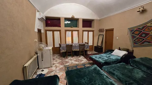تصویر 4 - هتل سنتی علی بابا (اتاق ۵) با صبحانه رایگان در  یزد