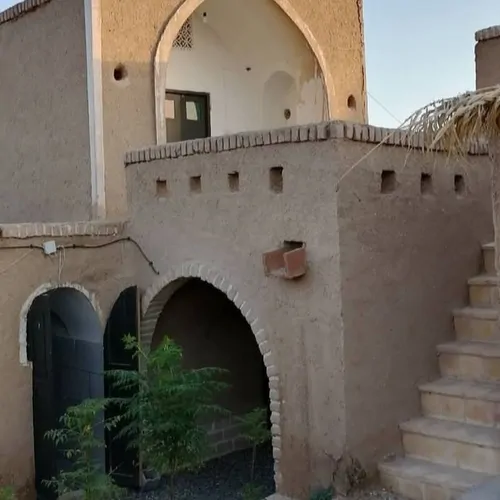 تصویر 4 - اقامتگاه بوم‌گردی عمارت دلازیان در سمنان