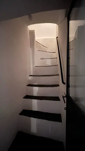 تصویر 11 - اقامتگاه بومگردی محیط (فضای میان) در کاشان