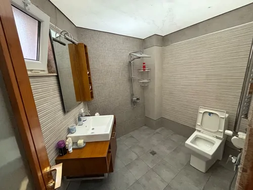 تصویر 30 - ویلا استخردار آبگرم لاکچری عمارت شیشه ای با جکوزی در رویان