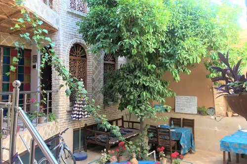 تصویر 3 - اقامتگاه بوم‌گردی گلستان راز (واحد0) در شیراز