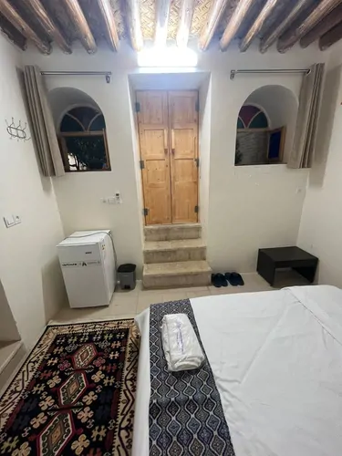 تصویر 7 - اقامتگاه بوم‌گردی همای (اتاق آفتاب) با صبحانه رایگان در  شیراز