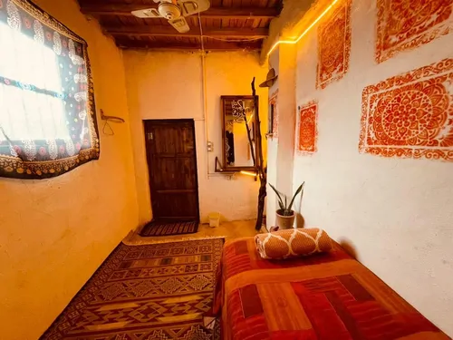 تصویر 6 - اقامتگاه بوم‌گردی خانه خورشید (واحد موج) در  هرمز