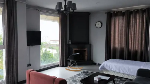 تصویر 3 - هتل آپارتمان مبله ساحلی روماک (واحد 6) در نشتارود