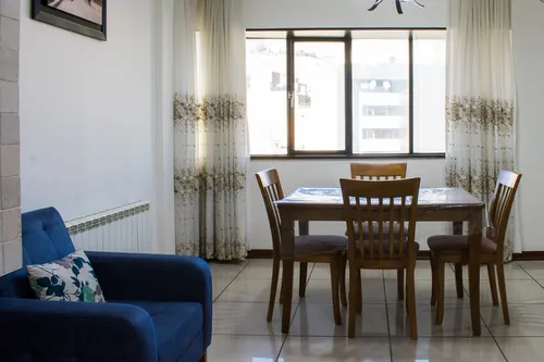 تصویر 2 - آپارتمان مبله باربد(واحد۳) در  شیراز