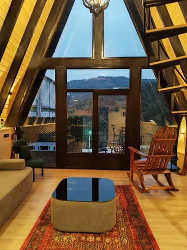 تصویر 3 - کلبه چوبی جنگلی پارادایس با جکوزی در  رامسر