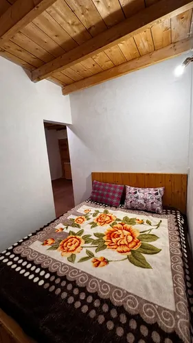 تصویر 6 - اقامتگاه بوم‌گردی الماس سبز (واحد2) در  قلعه‌رودخان 