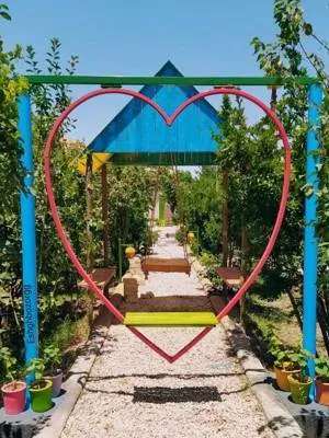 تصویر 10 - سوییت باغ انار در  فردوس