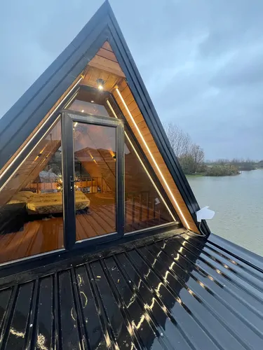 تصویر 21 - کلبه هور با جکوزی  در  محمودآباد