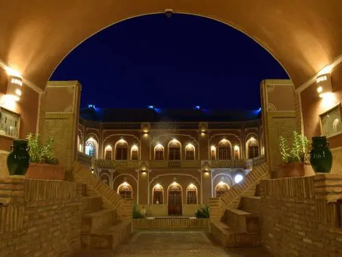 تصویر 2 - هتل سنتی  مشیر (اتاق ۲ تخته دبل) در  یزد