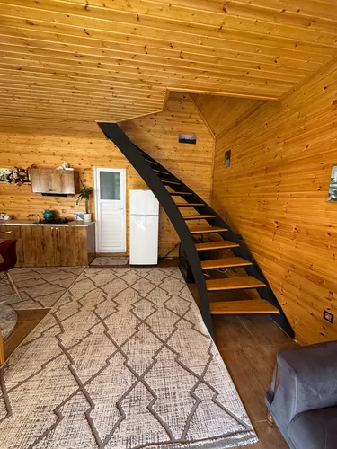 تصویر 10 - کلبه هخامنش  در  ماسال