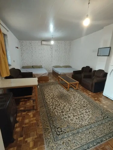 تصویر 2 - سوییت حیاط دلباز در ده قدمی دریا در انزلی