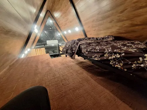 تصویر 8 - کلبه سوئیسی استخردار آبگرم نیایش با فوتبال دستی در  کردان