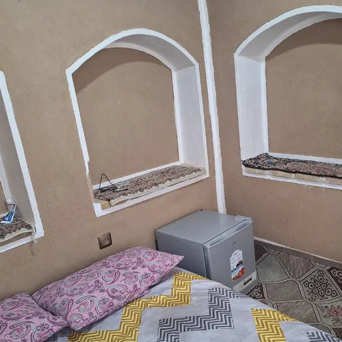 تصویر 11 - اقامتگاه بوم‌گردی  مهران (اتاق فروغ فرخزاد) در  یزد
