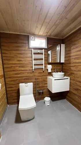 تصویر 17 - کلبه نیلا با سقف شیشه ای در رضوانشهر