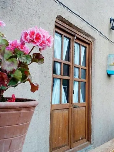 تصویر 4 - اقامتگاه بوم‌گردی چنارستان (اتاق یاس) در نیشابور