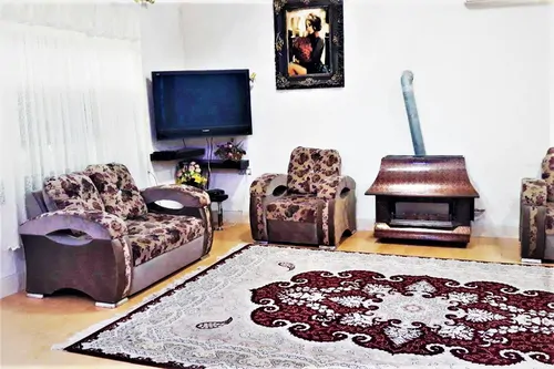 تصویر 2 - ویلا با حیاط سرسبز رو به ساحل در رامسر