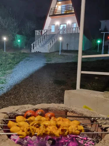 تصویر 28 - کلبه سوئیسی گلچین در  قائمشهر