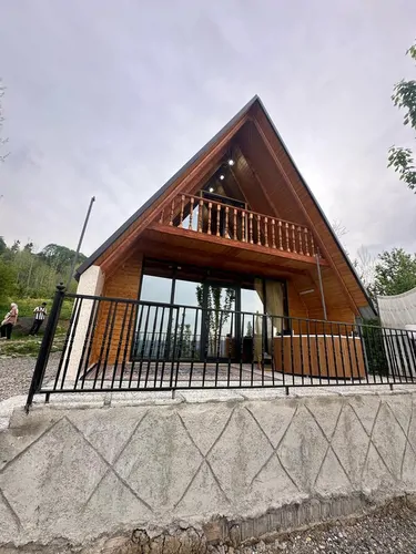 تصویر ۱ - کلبه سوئیسی آیدا با جکوزی  در  لفور