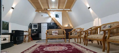 تصویر 2 - کلبه سوئیسی استخردار آبسرد نبات در دیلمان