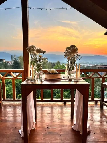 تصویر 25 - کلبه سوییسی گلبانو با جکوزی در شیرگاه