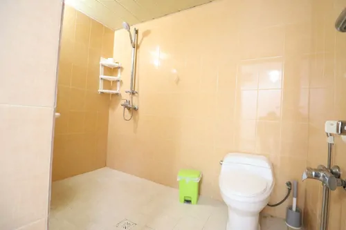 تصویر 11 - آپارتمان مبله شهید رجایی (فر ۹) در شیراز