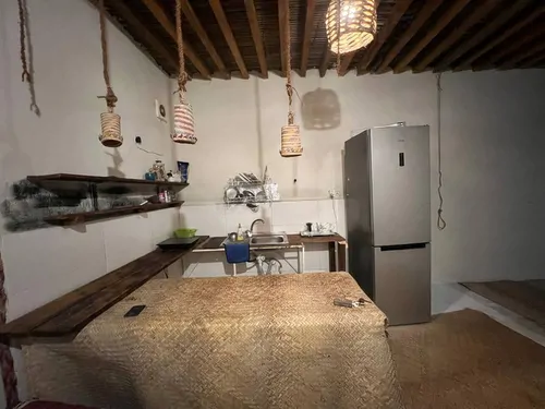 تصویر 2 - اقامتگاه بومگردی موج سوزا (اتاق آرامش) در قشم