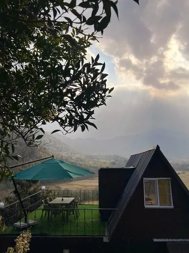 تصویر 3 - کلبه سوئیسی شیشه ای رویایی در  لنگرود