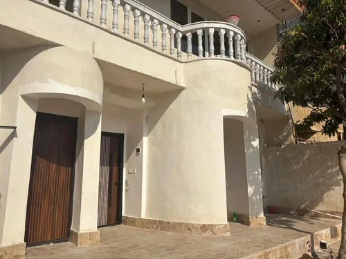تصویر 2 - خانه فانوس دریا (۲) در بندر عباس