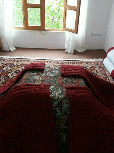 تصویر 2 - اقامتگاه بوم‌گردی  رزجرد (3) در الموت