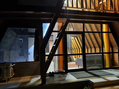 تصویر 16 - کلبه وارنا با جکوزی در چالوس