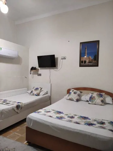 تصویر 3 - هتل سنتی اقامتگاه سنتی بیتوته اتاق 5 (سوسن)  در اصفهان