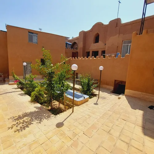 تصویر 9 - سوییت  شمس العماره (اتاق صد طاقچه) در  اردستان