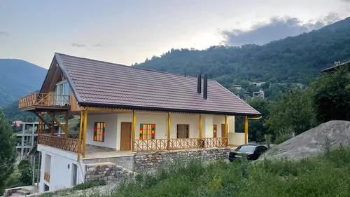 تصویر 2 - ویلا با دیزاین چوب توسکا در علی آباد کتول