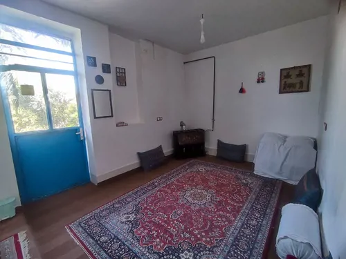 تصویر 7 - اقامتگاه بوم‌گردی قهرمان بابکان (اتاق صنم) با صبحانه رایگان در  کازرون