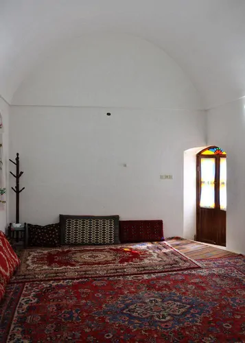 تصویر 4 - اقامتگاه بوم‌گردی قوامیه (بی بی گل) در گناباد