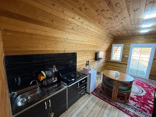 تصویر 6 - کلبه سوییسی طلوع (2) در  سراوان