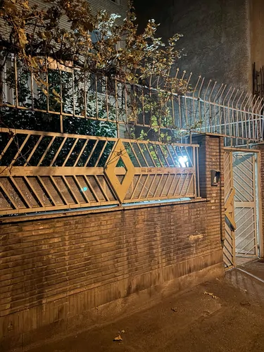 تصویر 10 - آپارتمان مبله در میدان انقلاب در تهران