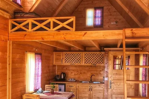 تصویر 1 - هتل سنتی خانه چوبی در  فردوس