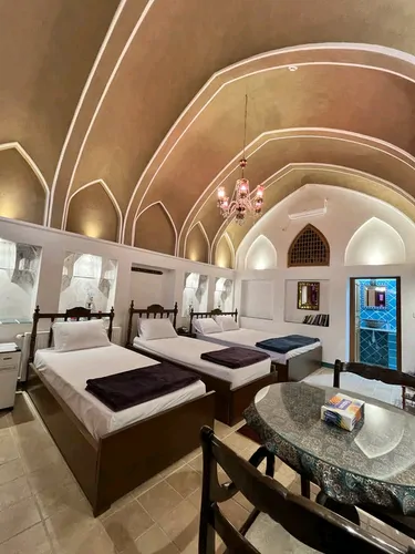 سرای دلنواز (اتاق تاج السلطنه)