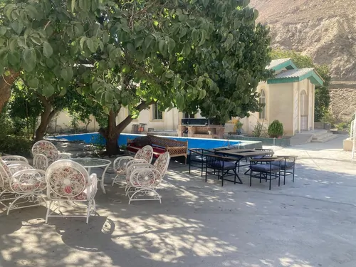 تصویر 3 - مهمانسرا اقامت جهت استراحت شبانه و رفتن به ابشار معروف شاهاندشت  در رینه