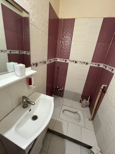 تصویر 10 - خانه مبله دلباز در  همدان