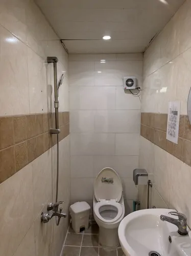 تصویر 9 - اقامتگاه بومگردی عمارت هفت رنگ (شازده بیگم ) در شیراز