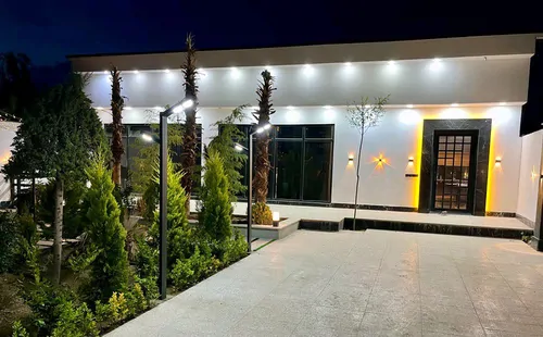 مدرن استخردار آبگرم لیسبون با فوتبال دستی
