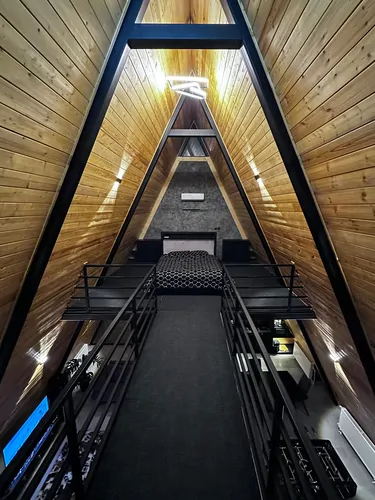 تصویر 23 - کلبه  سوئيسي مدرن شاد در  رشت