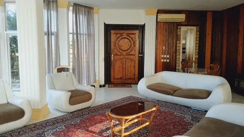 تصویر 4 - ویلا کاخ آبی در نور