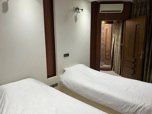 تصویر 6 - آپارتمان مبله لاولی روم دوتخته (104) با صبحانه رایگان در  اصفهان