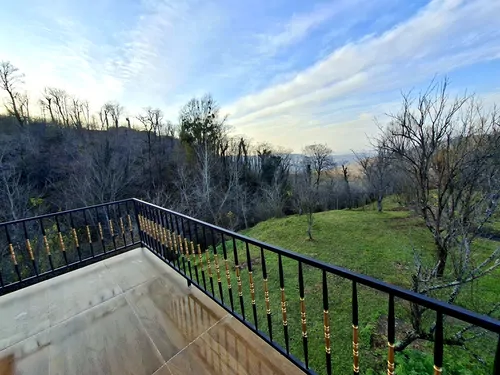 تصویر 12 - کلبه سوئیسی اِسبو در  بابل کنار